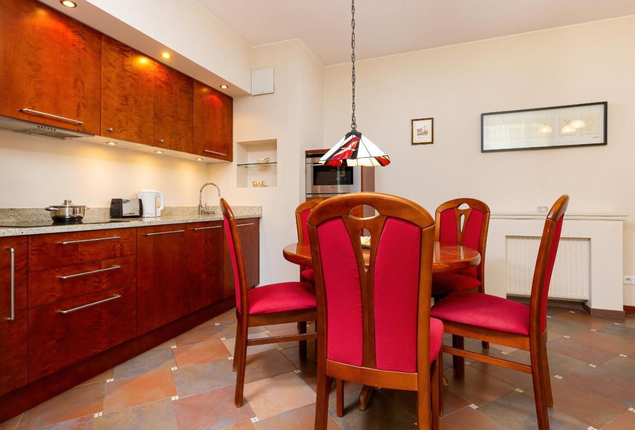 Apartments Mokotow Obrzezna By Noclegi Renters 바르샤바 외부 사진